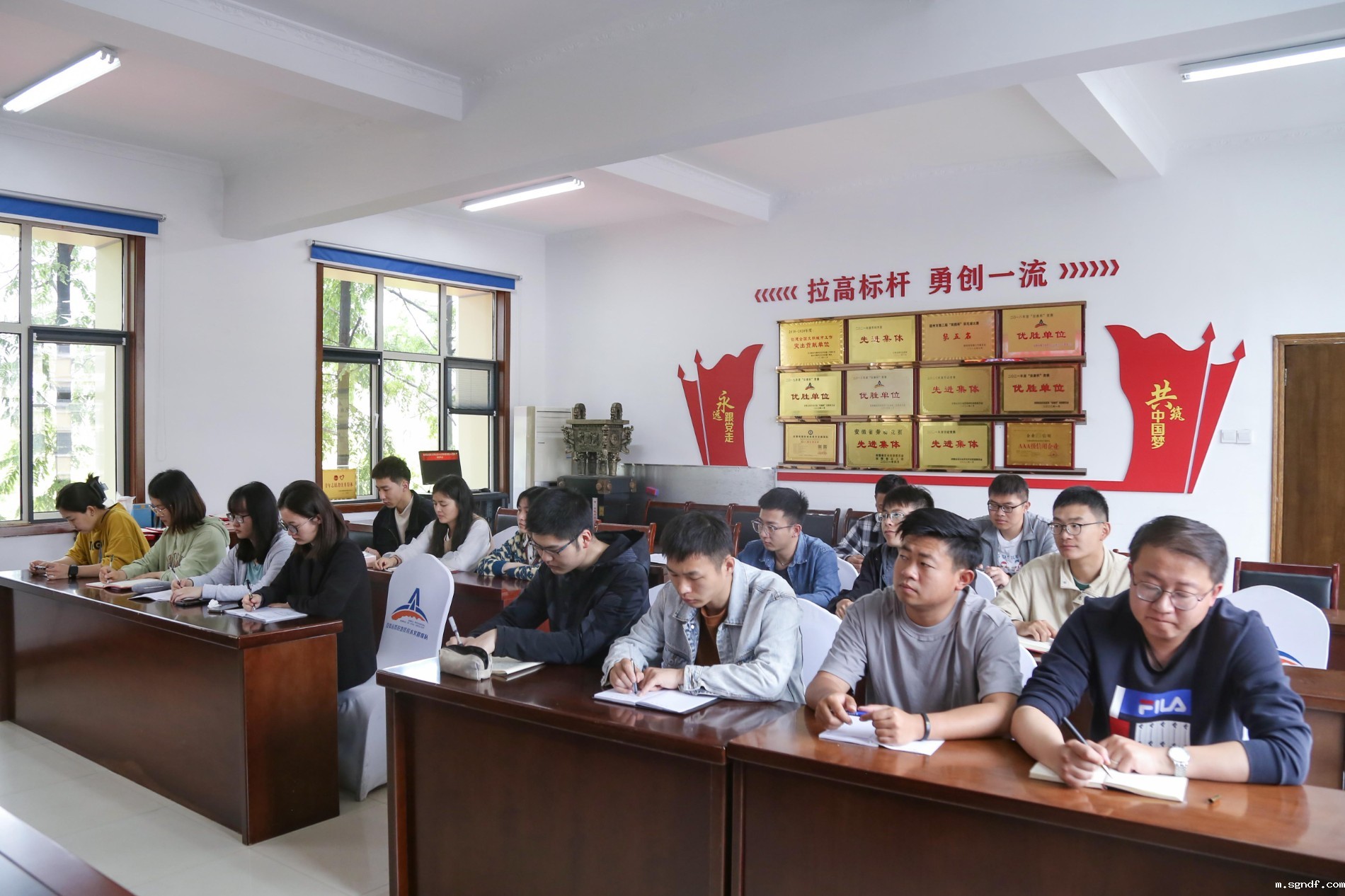 IMG_2599.jpg IMG_2599.jpg