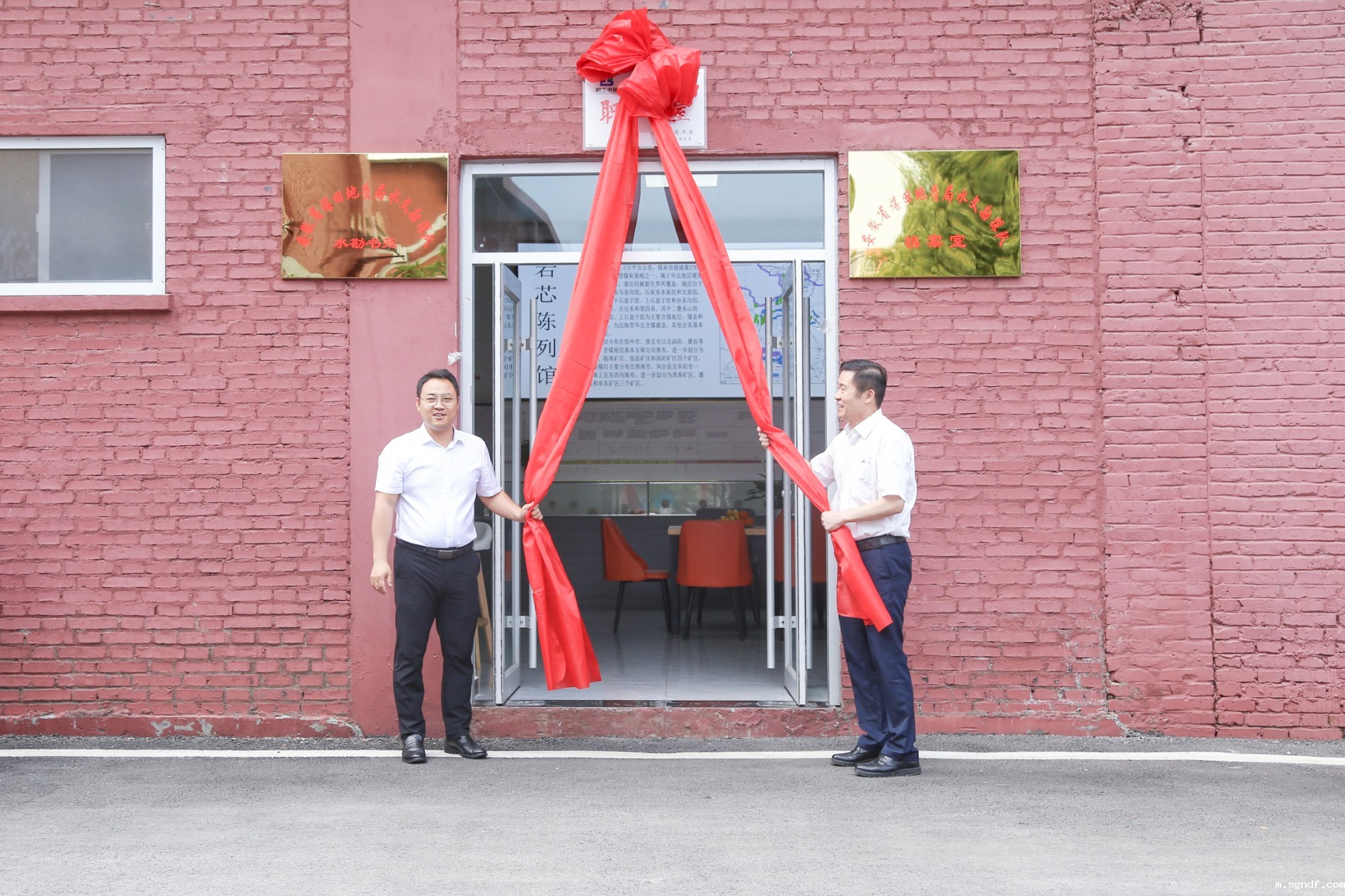 IMG_5955.jpg IMG_5955.jpg