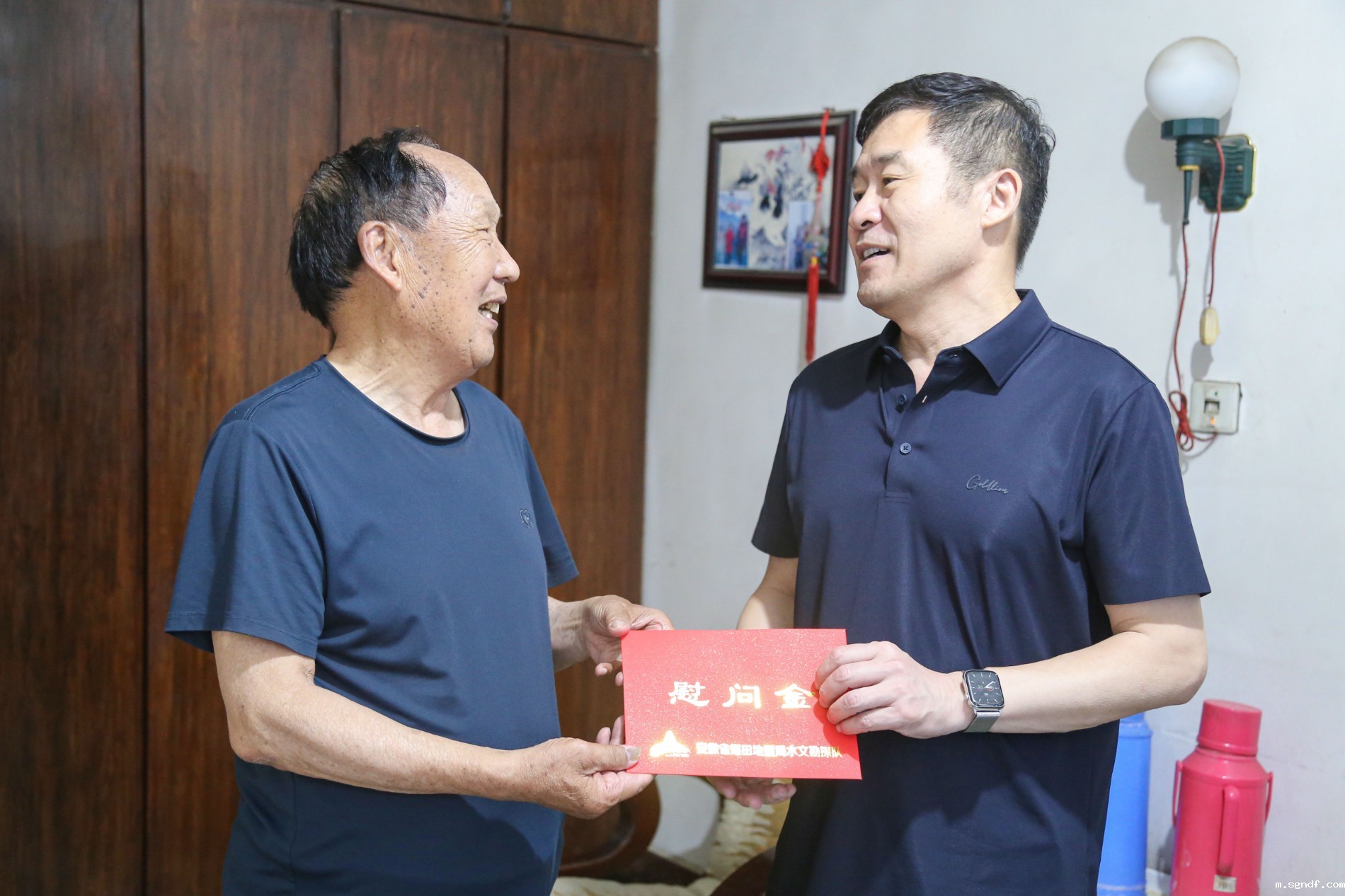 IMG_1905.jpg IMG_1905.jpg