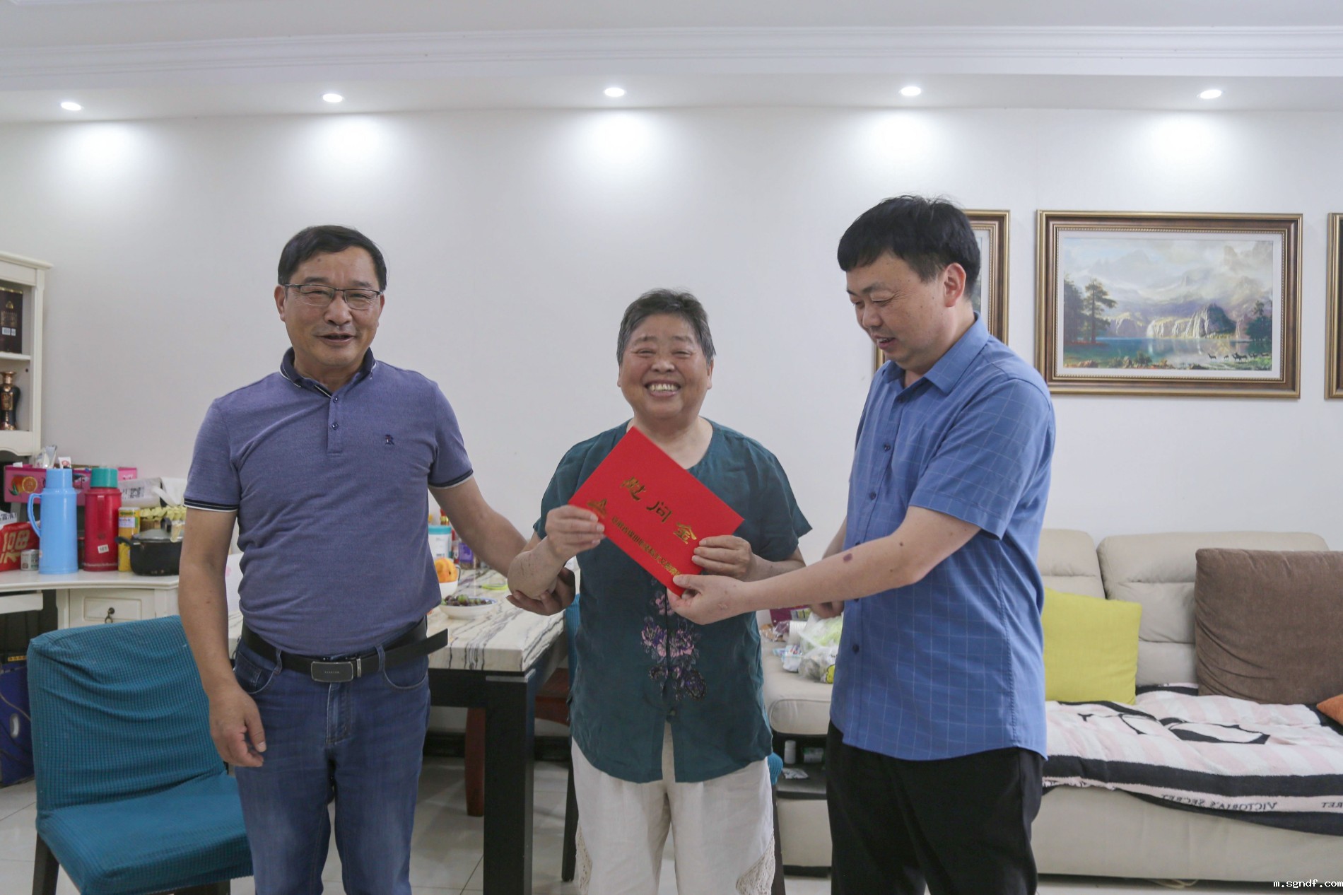 IMG_1934.jpg IMG_1934.jpg