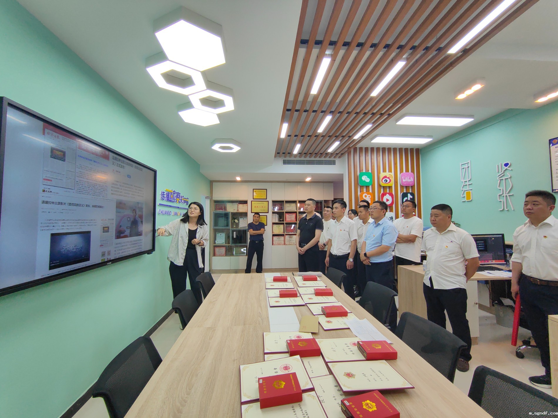 QQ图片20230703095340.jpg QQ图片20230703095340.jpg