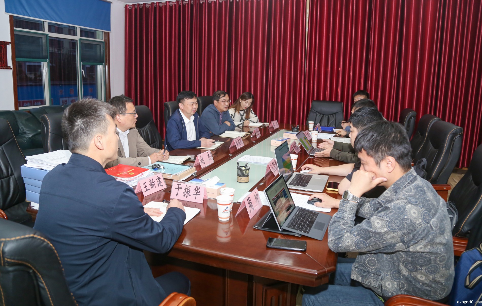 IMG_0328.jpg IMG_0328.jpg