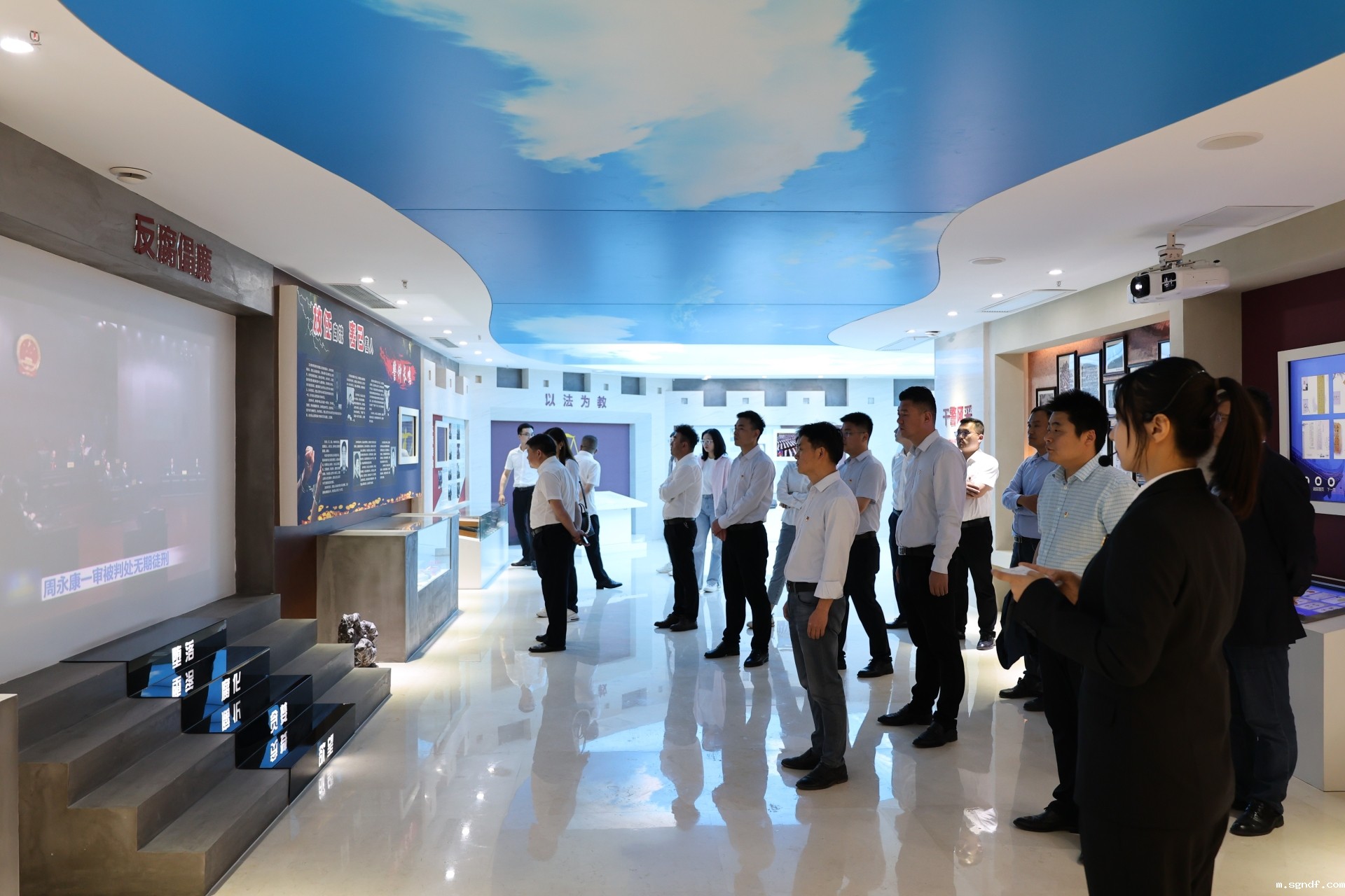 129491.jpg 129491.jpg