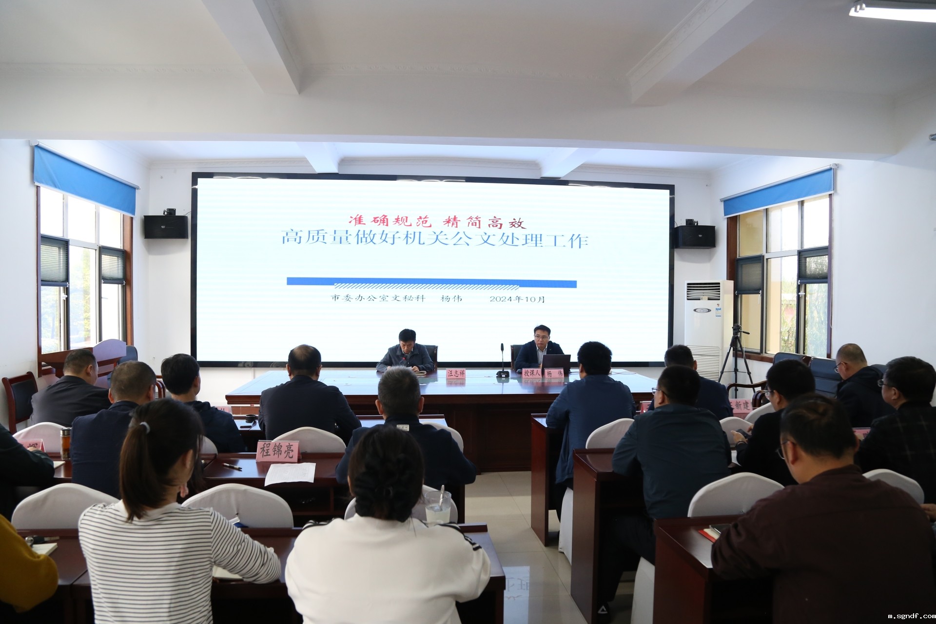 IMG_0025.JPG IMG_0025.JPG