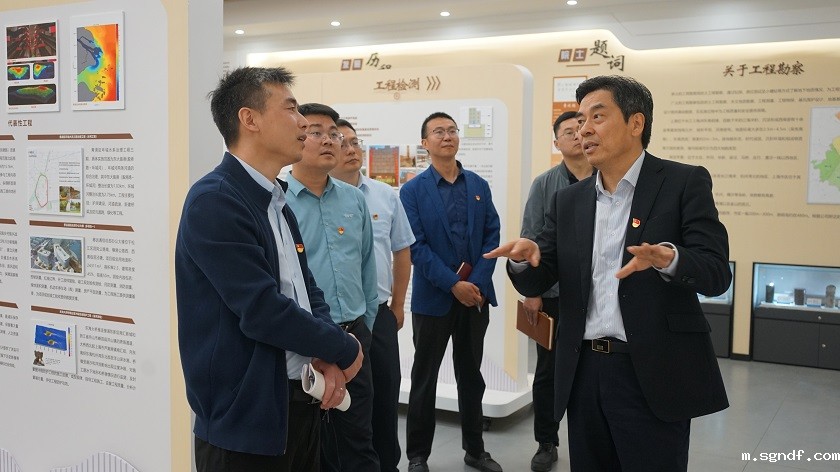 9332321 - 副本.jpg 9332321 - 副本.jpg