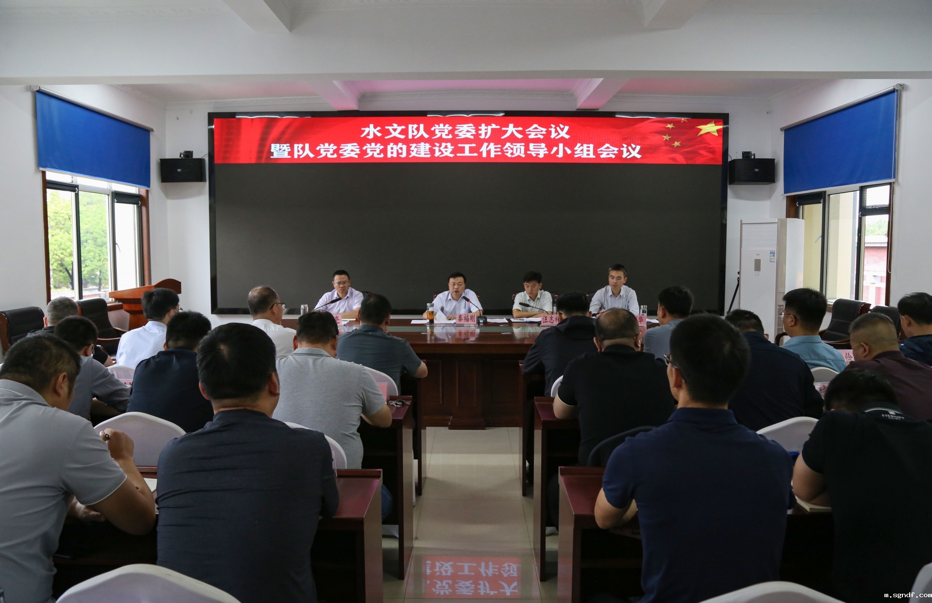 IMG_1022.jpg IMG_1022.jpg