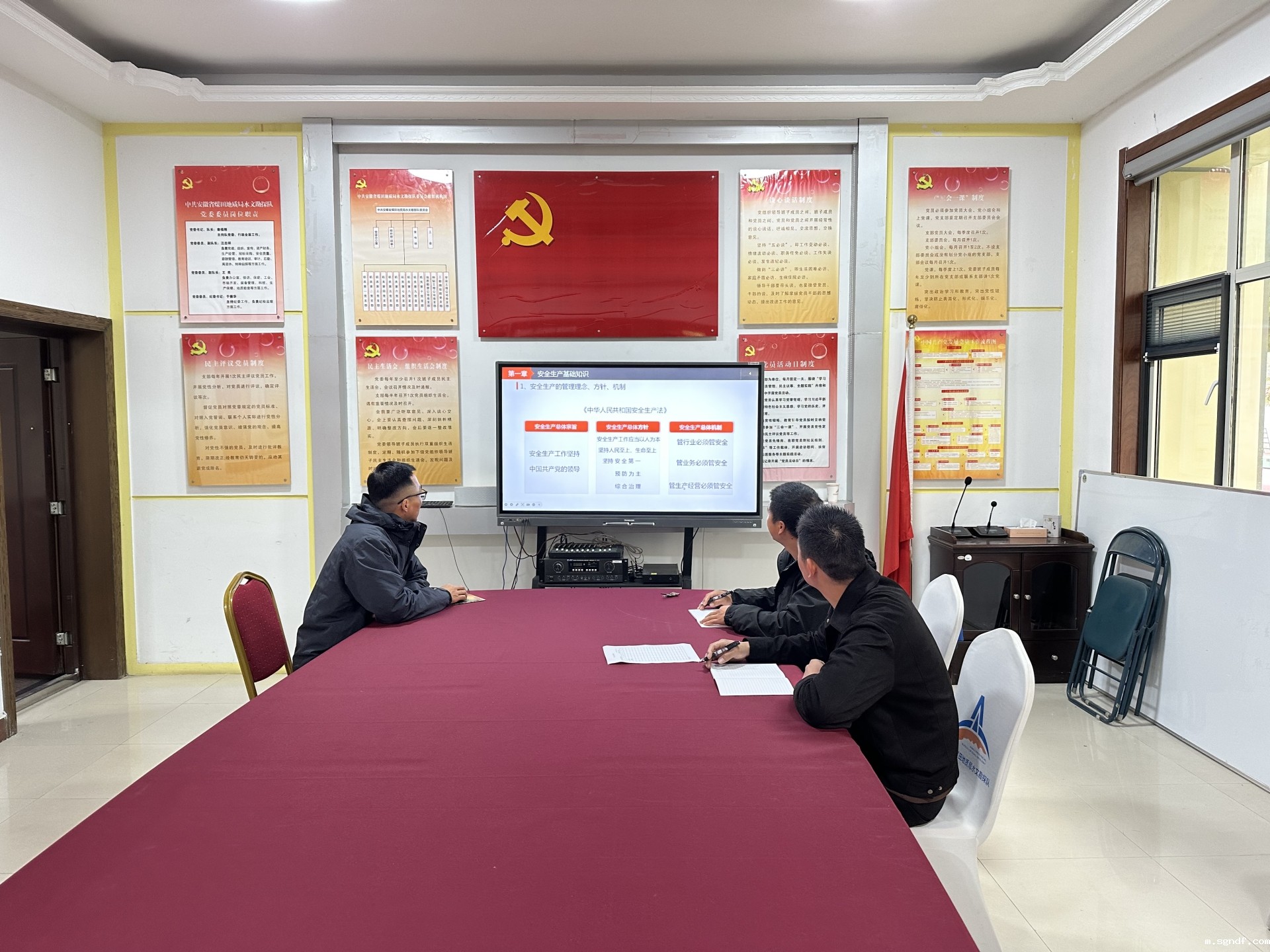 IMG_4255.JPG IMG_4255.JPG