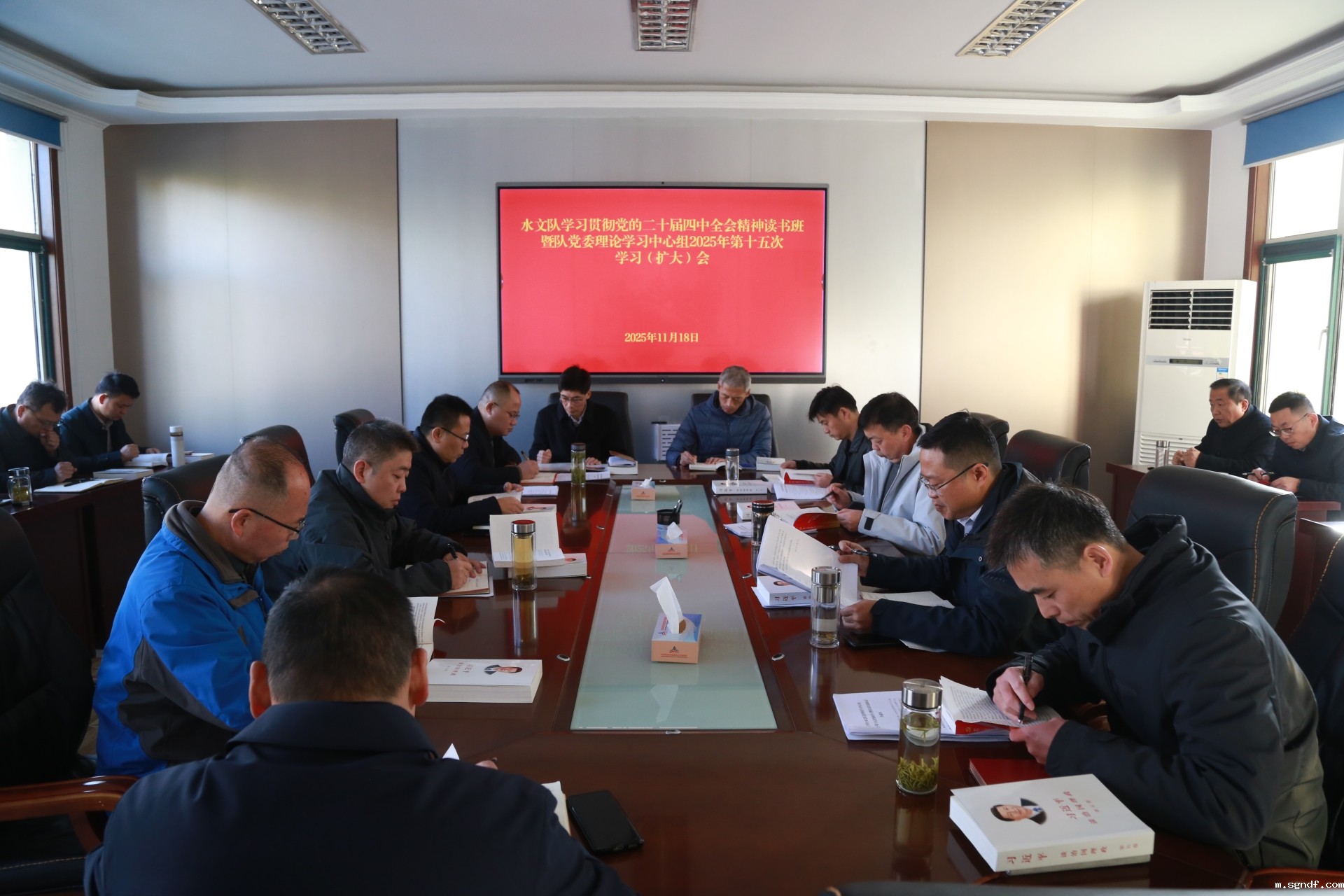 IMG_5512.JPG IMG_5512.JPG