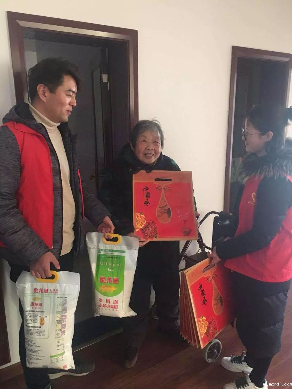 点击将在新窗口查看全图