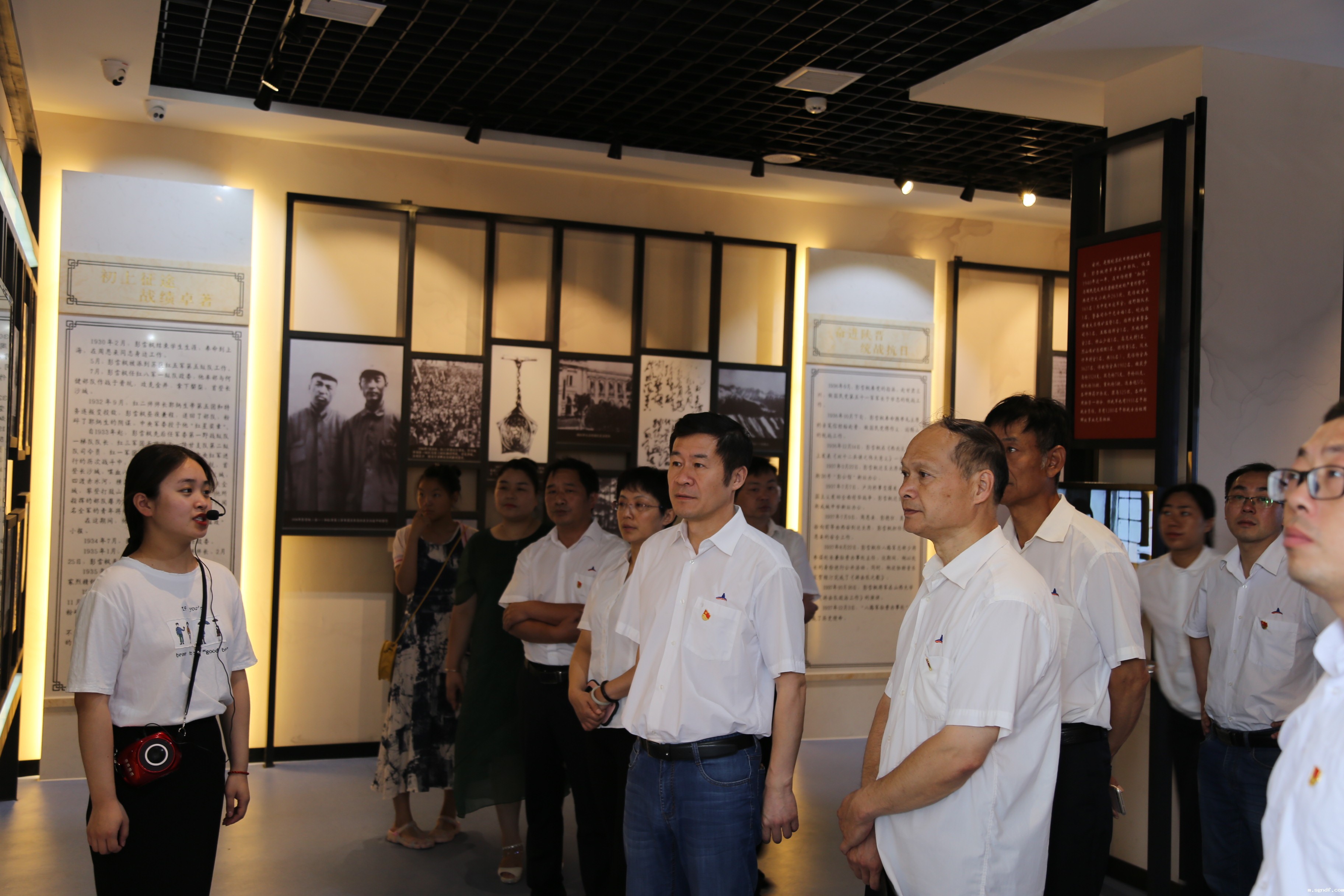 IMG_0044.jpg IMG_0044.jpg