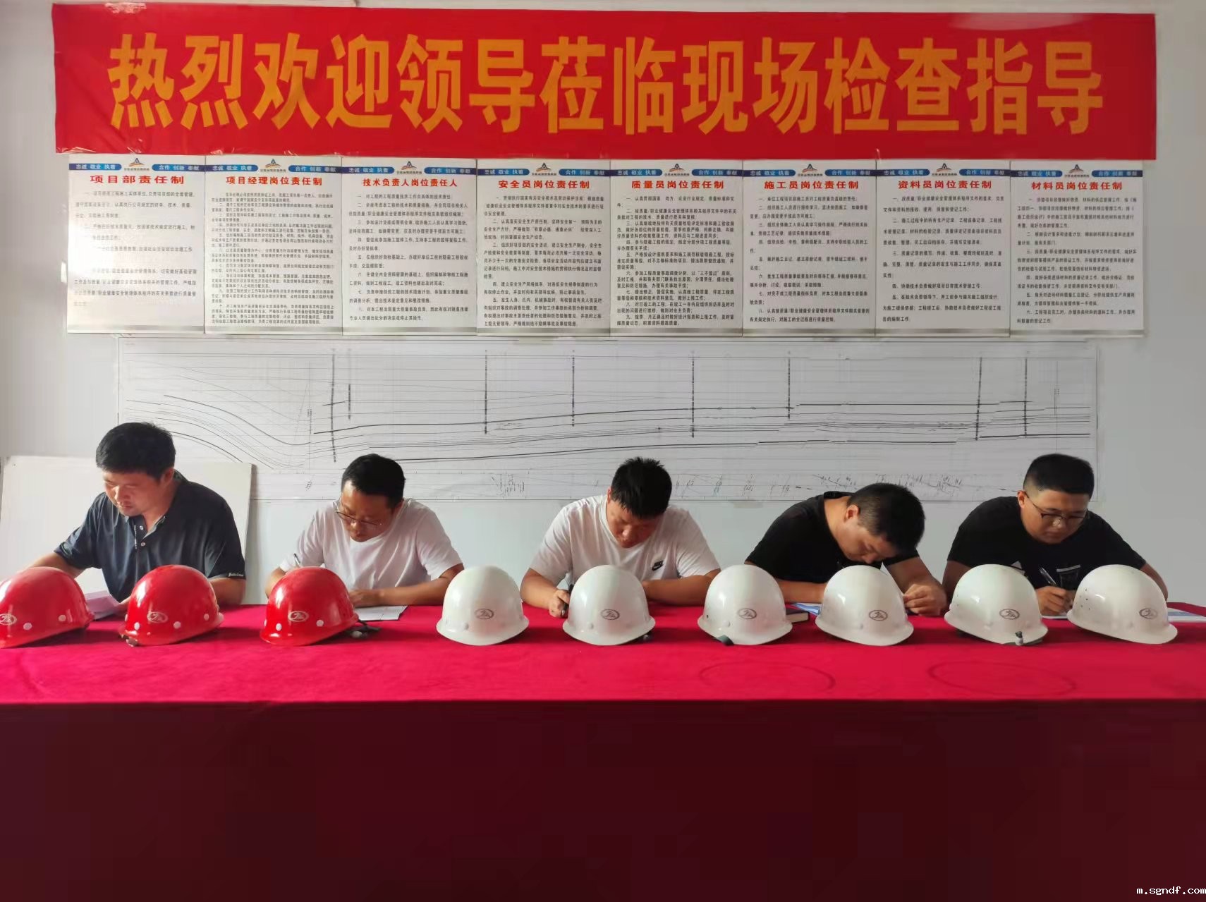 图三.jpg 图三.jpg